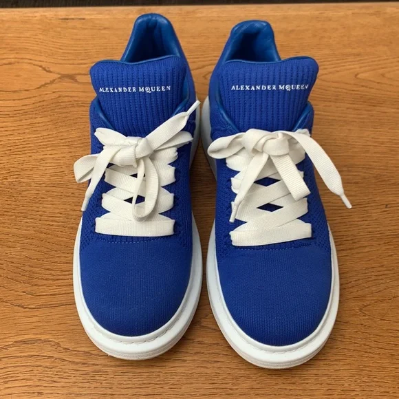 Alexander McQueen Sneakers - Picture 3 of 9